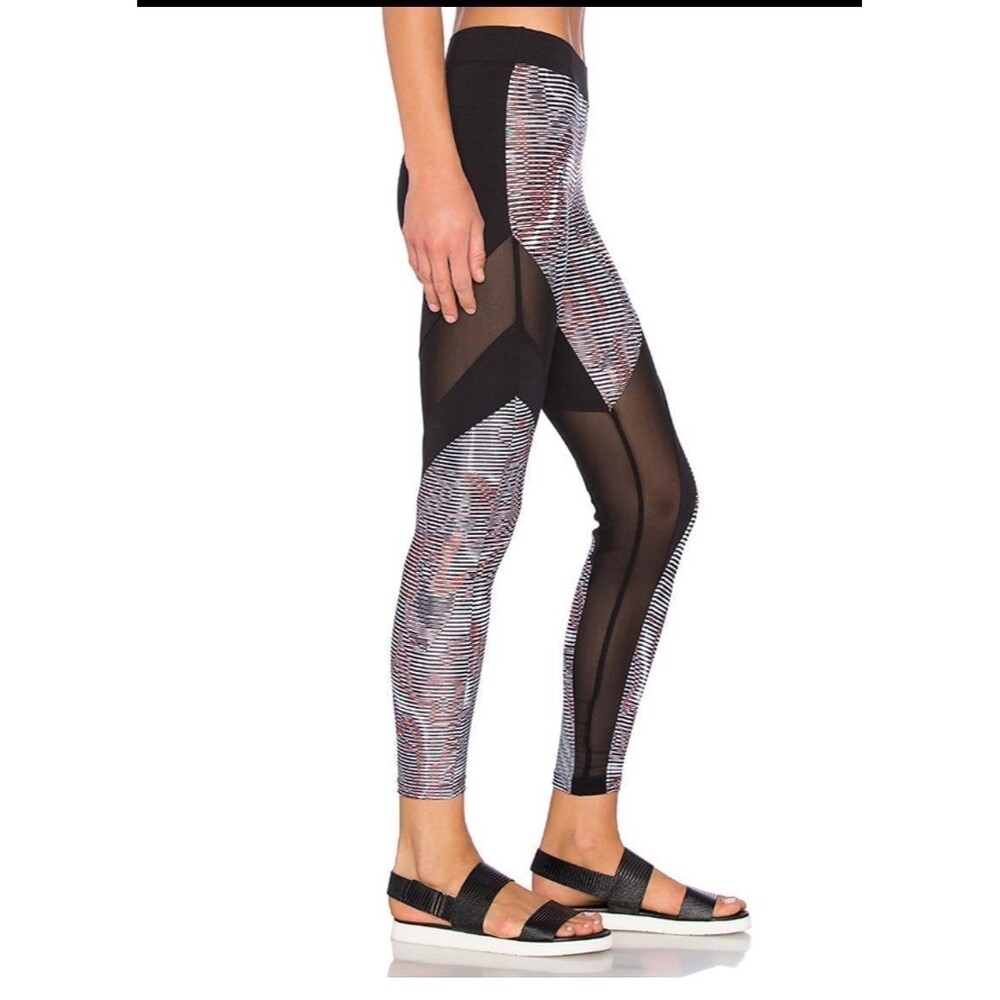 KORAL sahara and black high rise legging